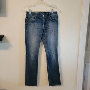 DLI96I Jeans. Size 27